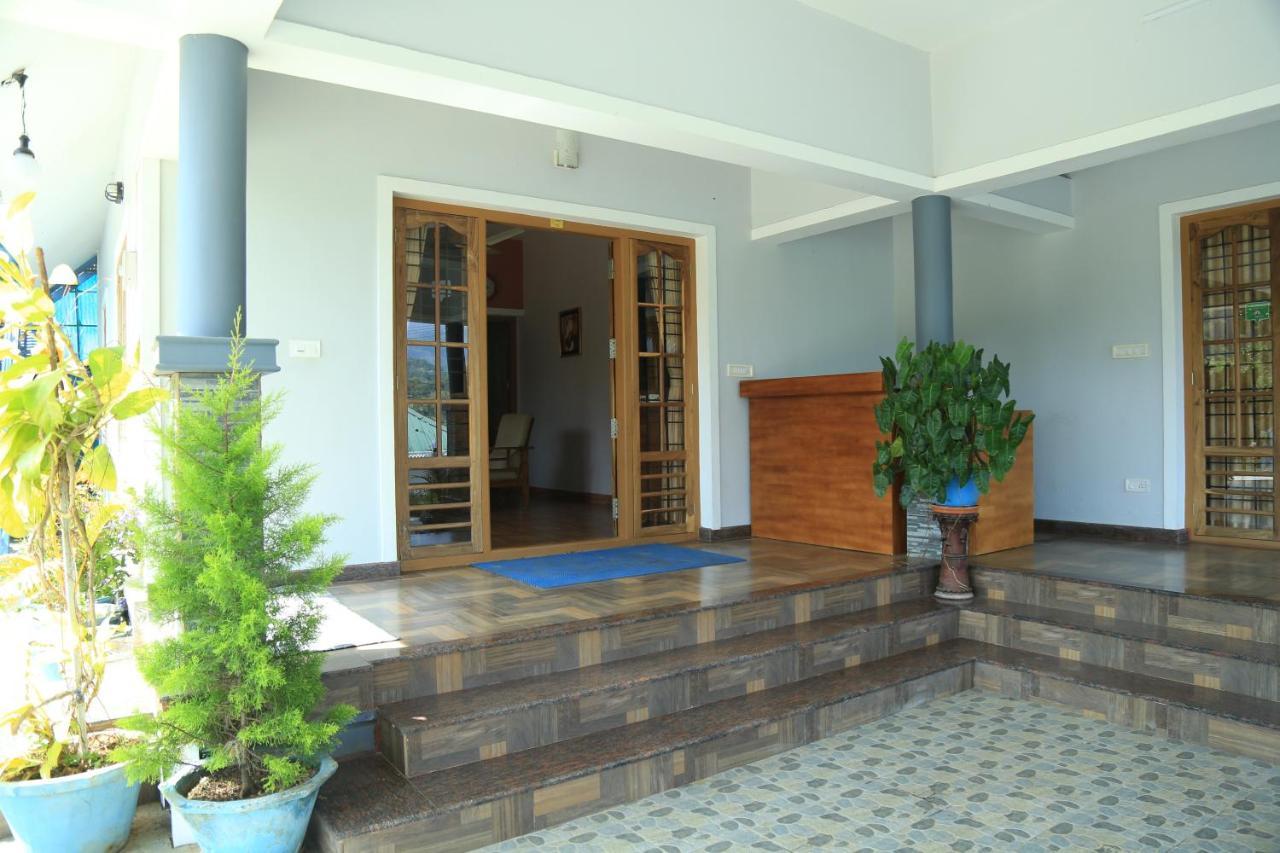 Munnar Blue Mist Acomodação com café da manhã Exterior foto